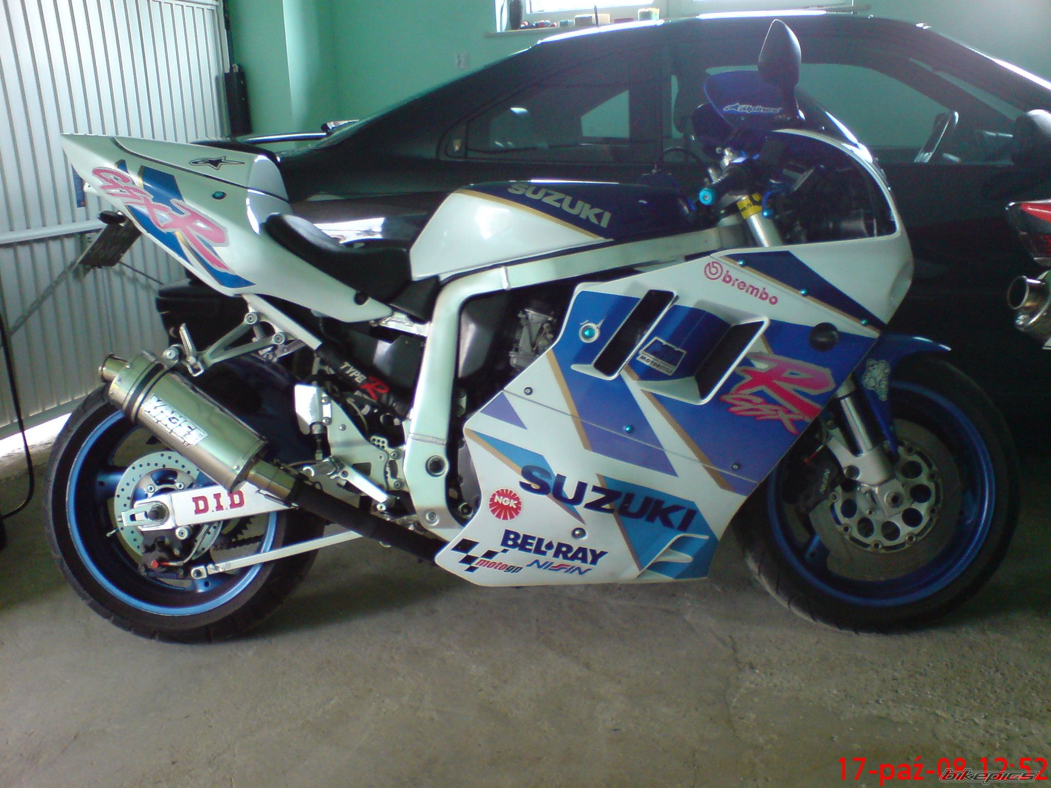 Photo 1466776
