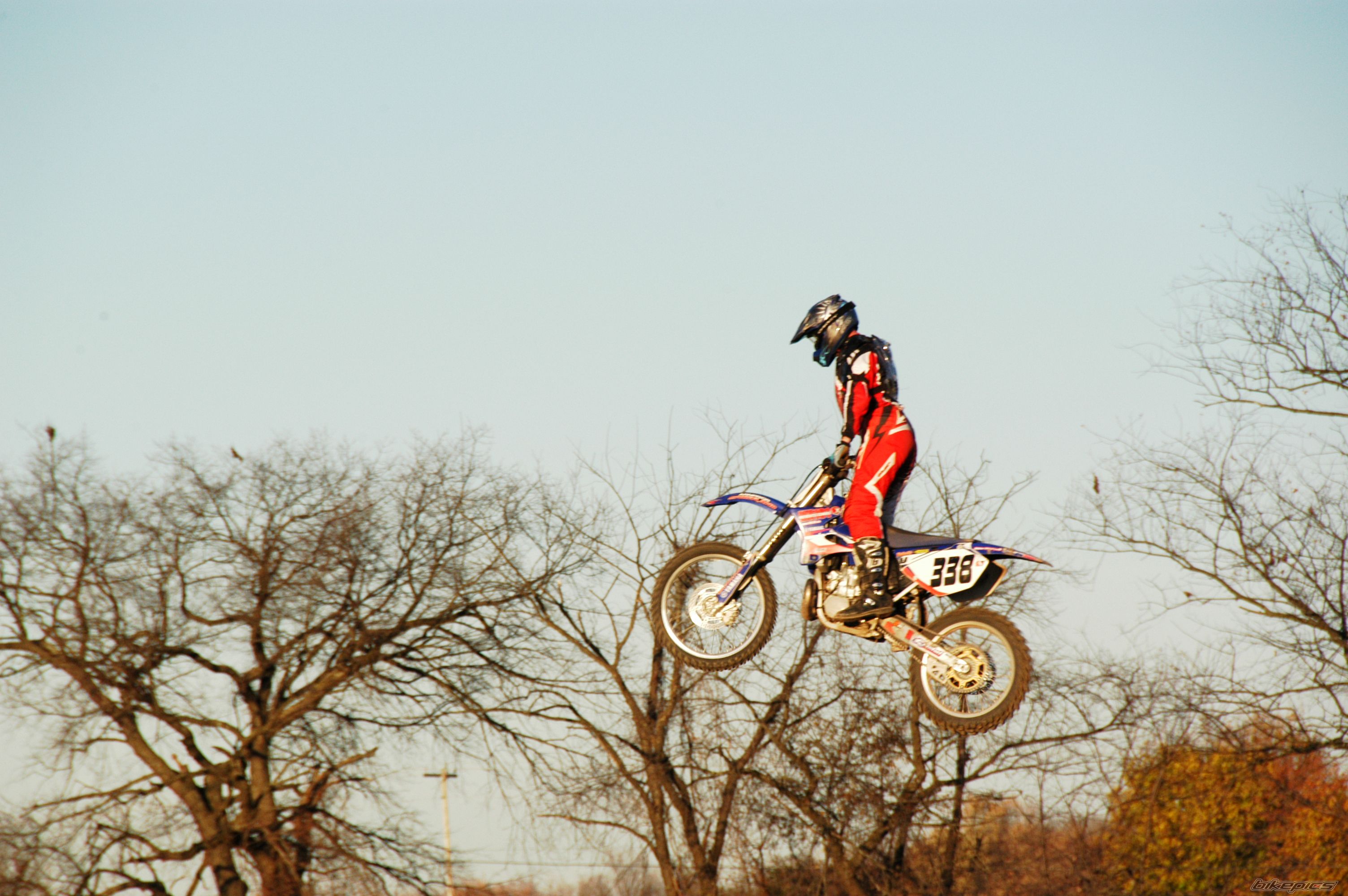Photo 1466882