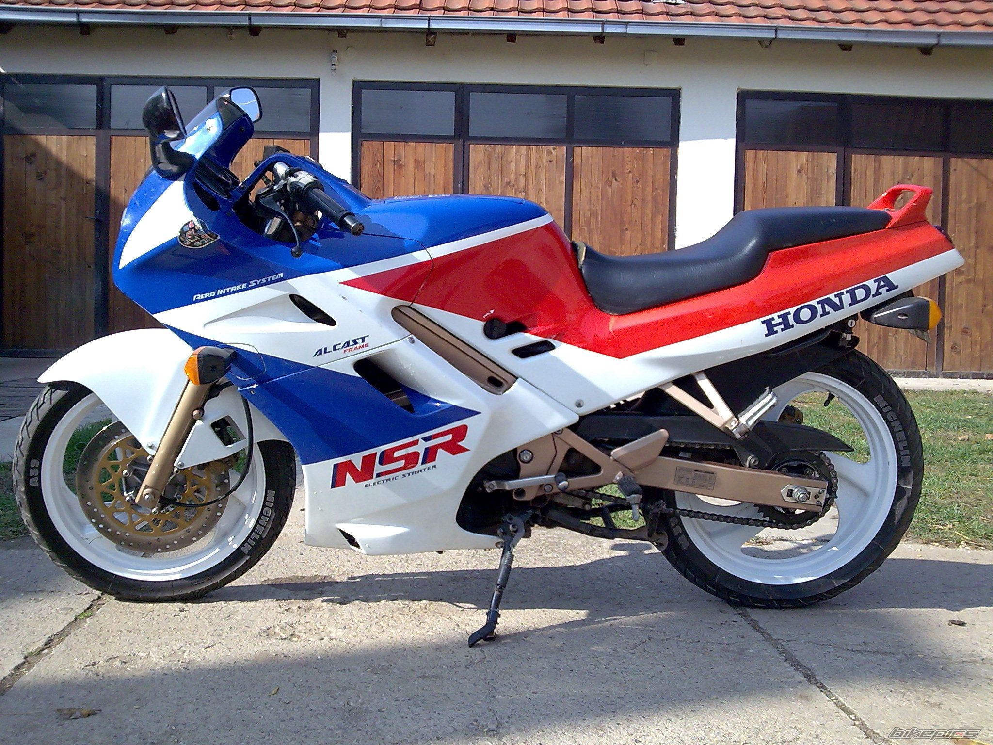 Photo 1467373