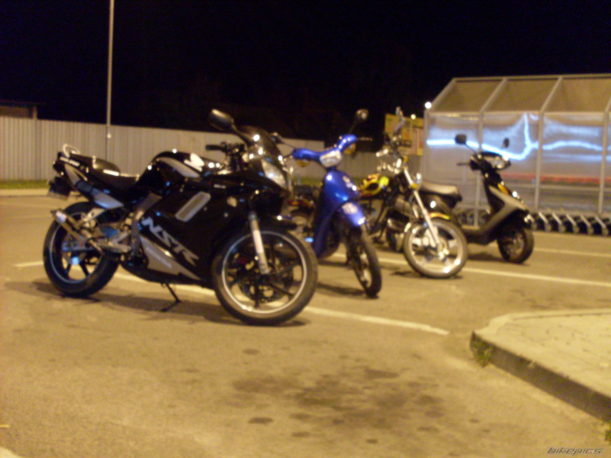 Photo 1467471