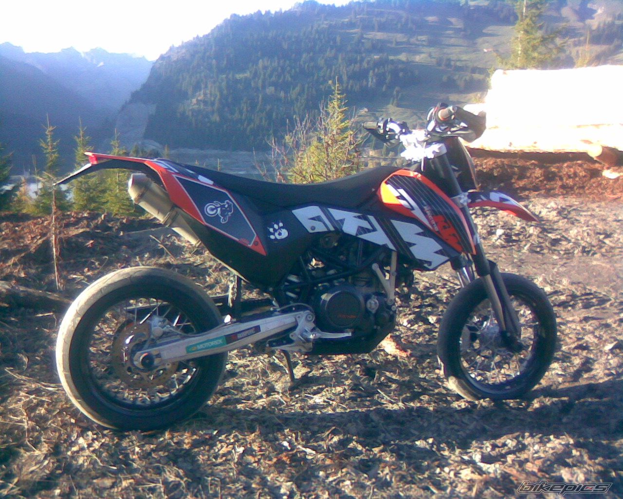 Photo 1467479