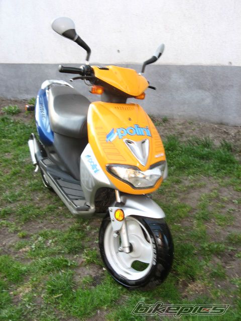 Photo 1467621