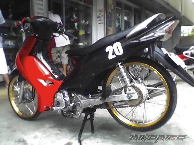 Photo 1467714