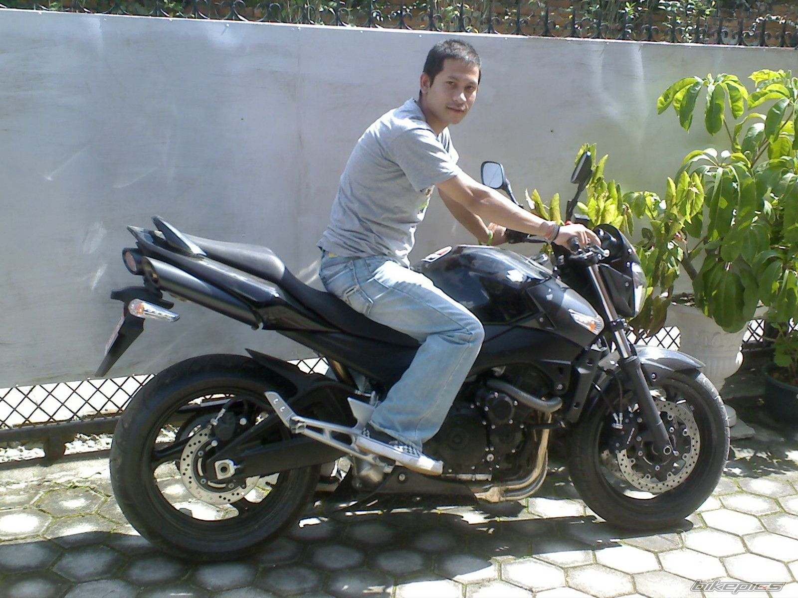 Bike Photo 1467809
