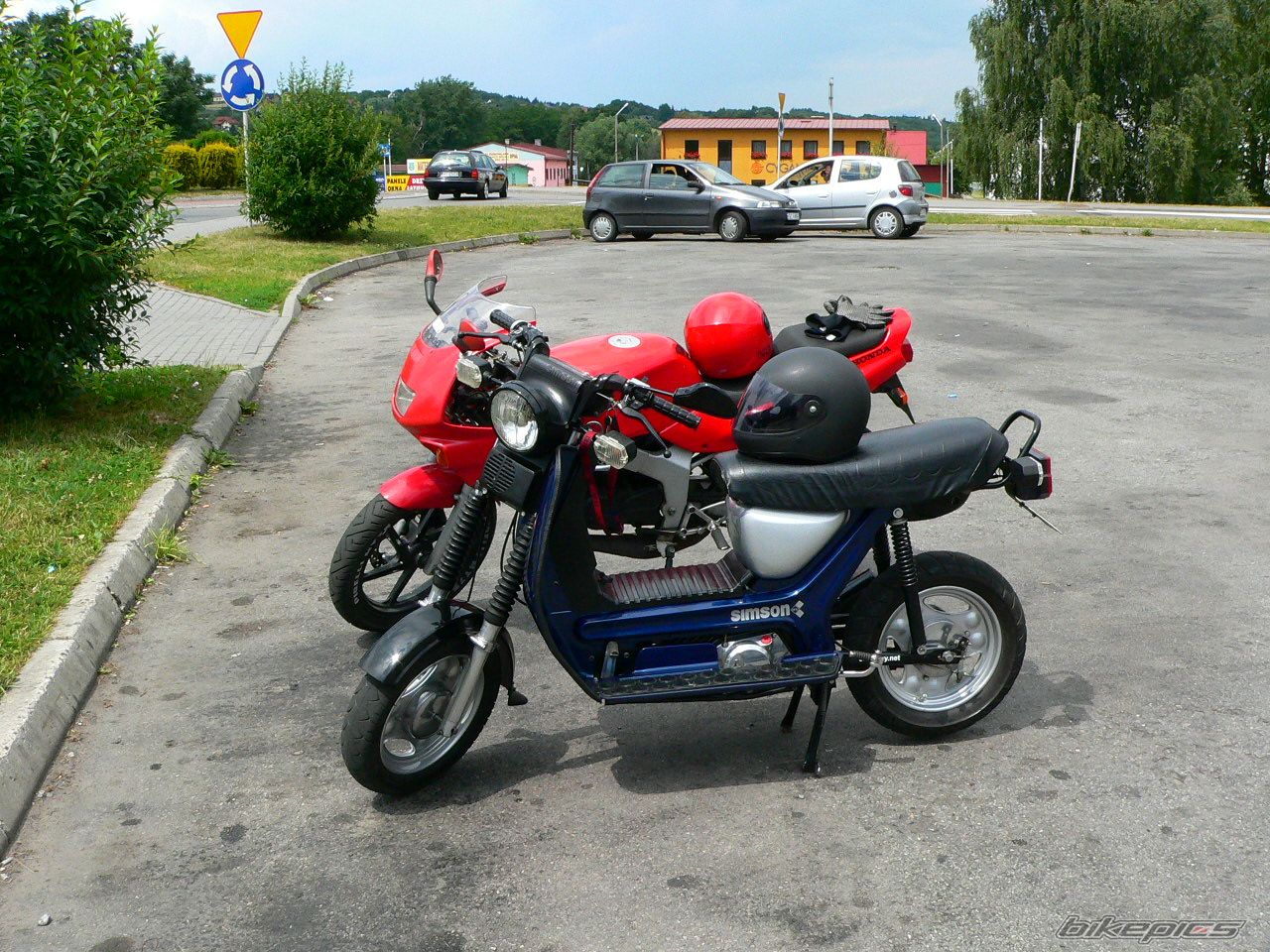 Photo 1467915