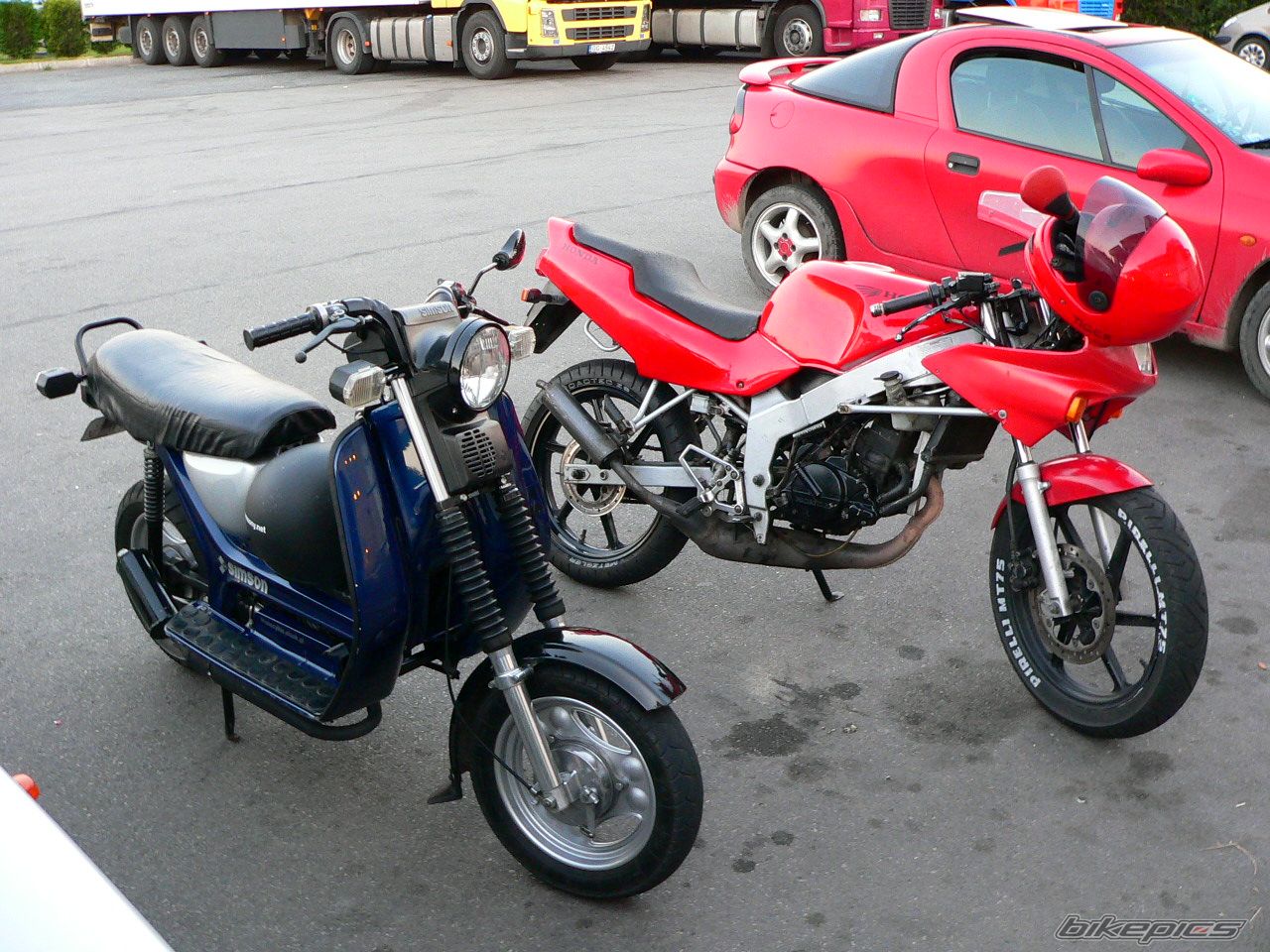 Photo 1467941
