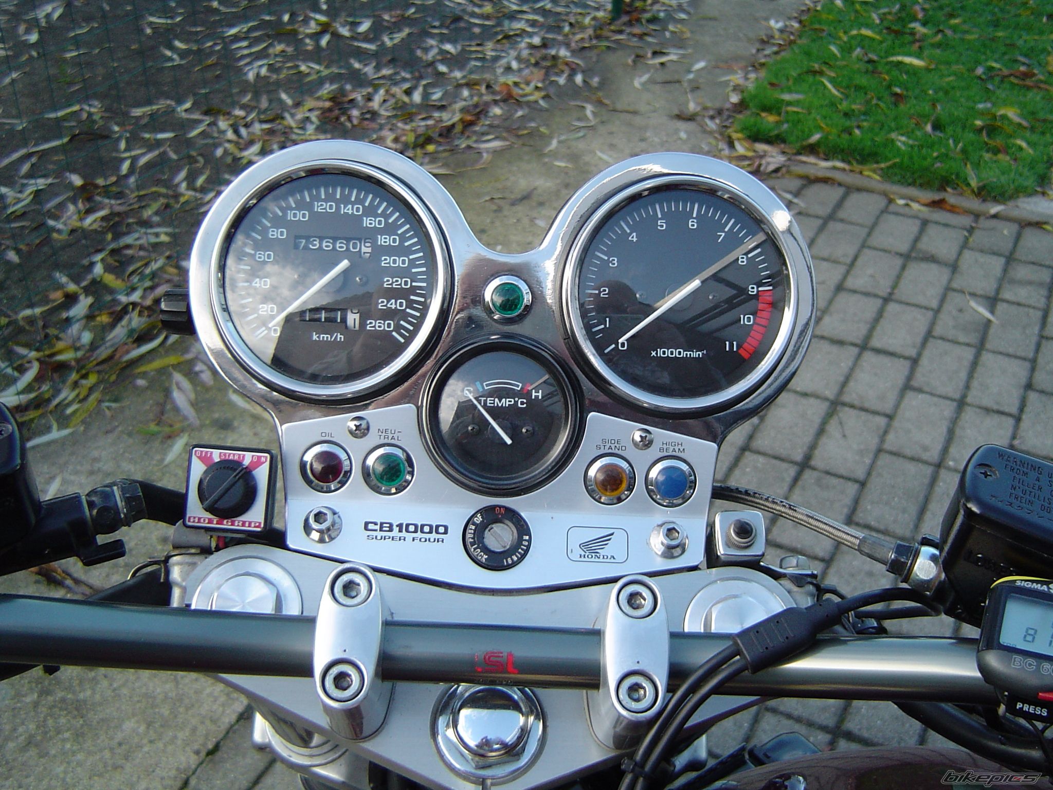 Photo 1467966