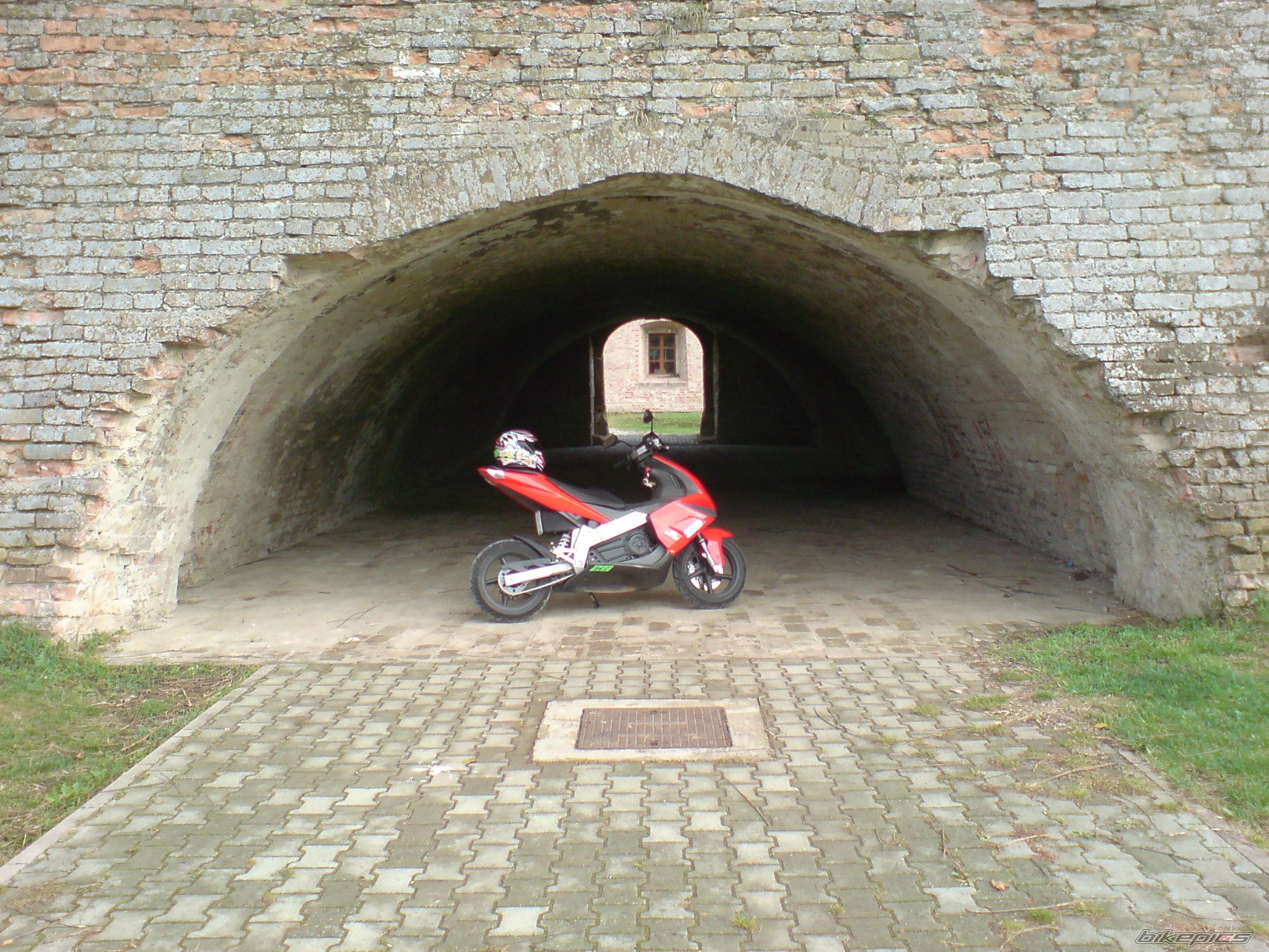 Photo 1468046