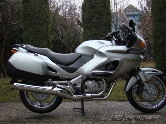 Photo 1468294