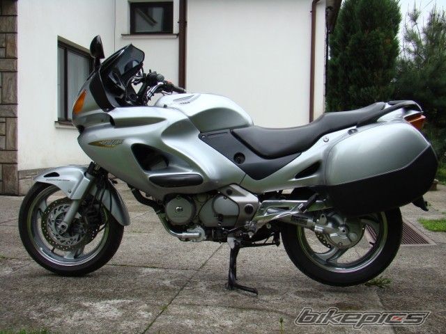 Photo 1468298