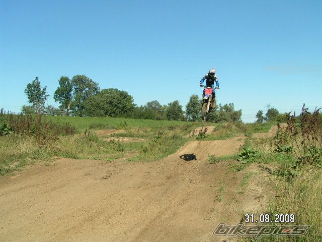 Photo 1468373