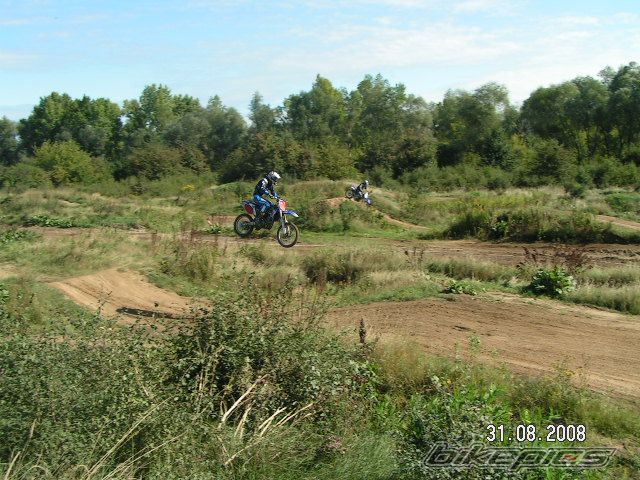 Photo 1468377