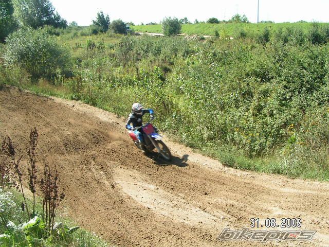 Photo 1468379