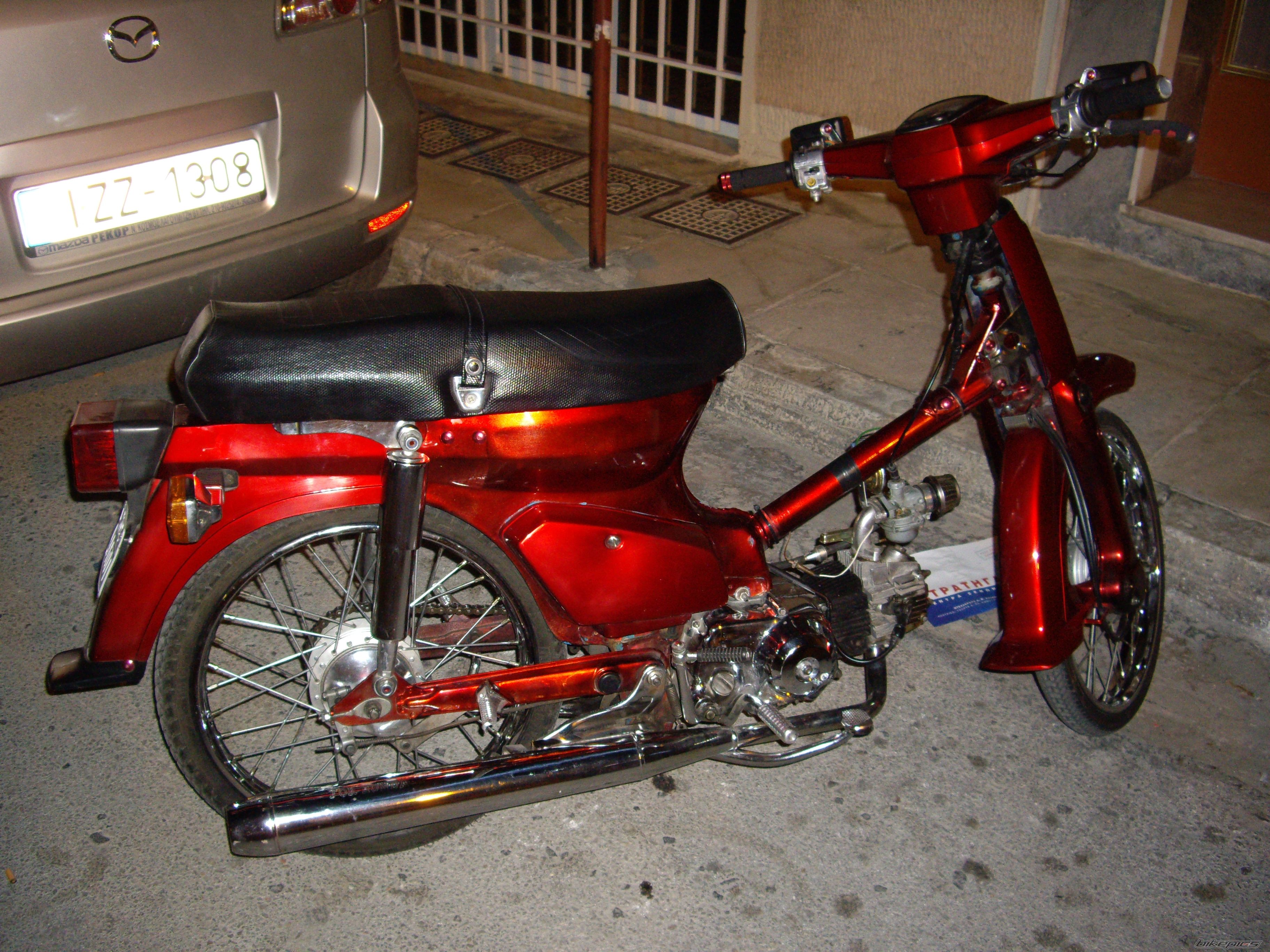 Photo 1468439