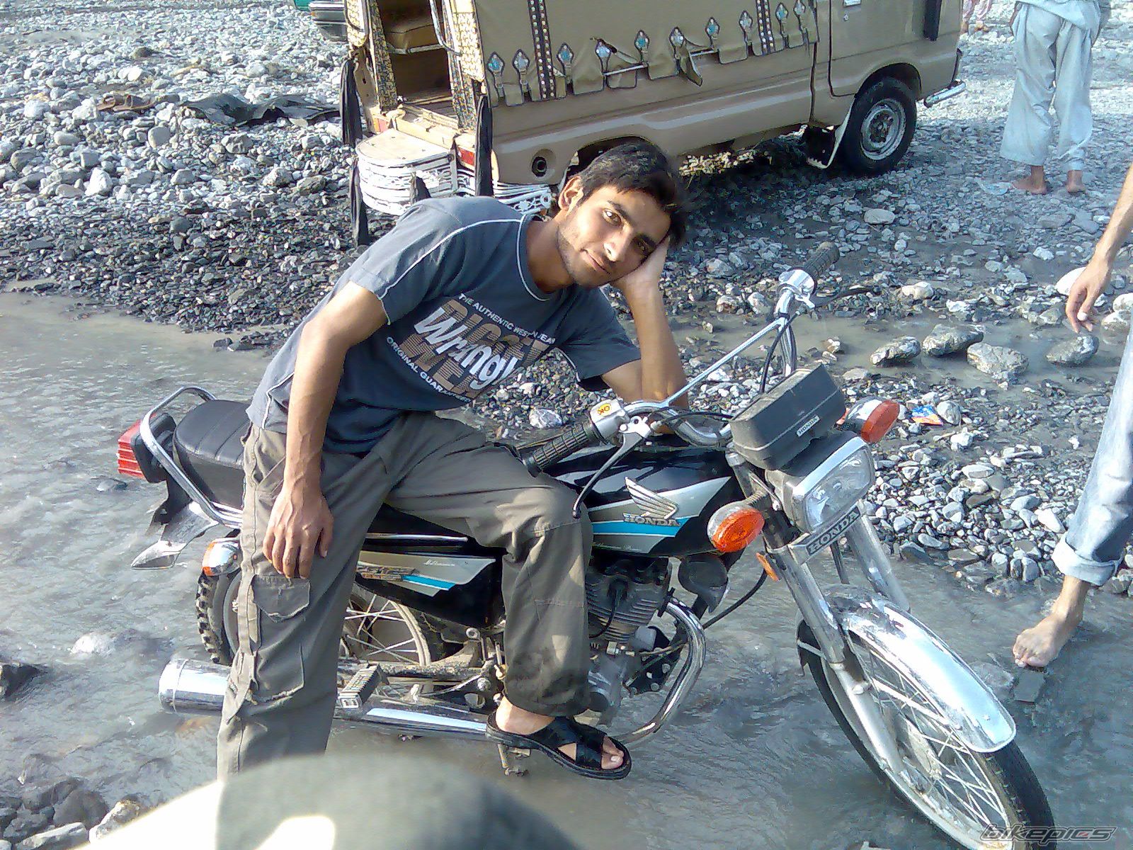 Photo 1468460