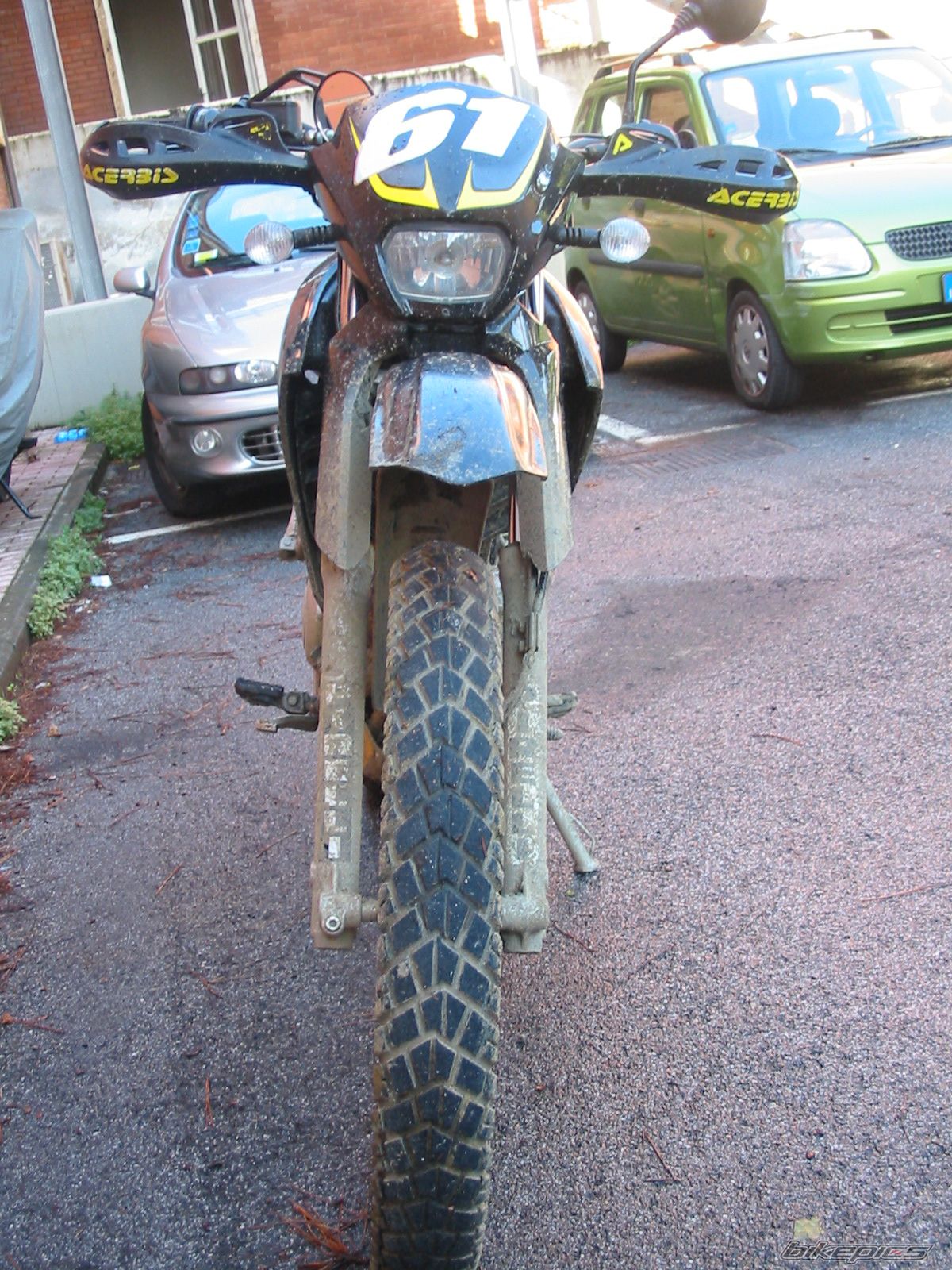 Photo 1468732
