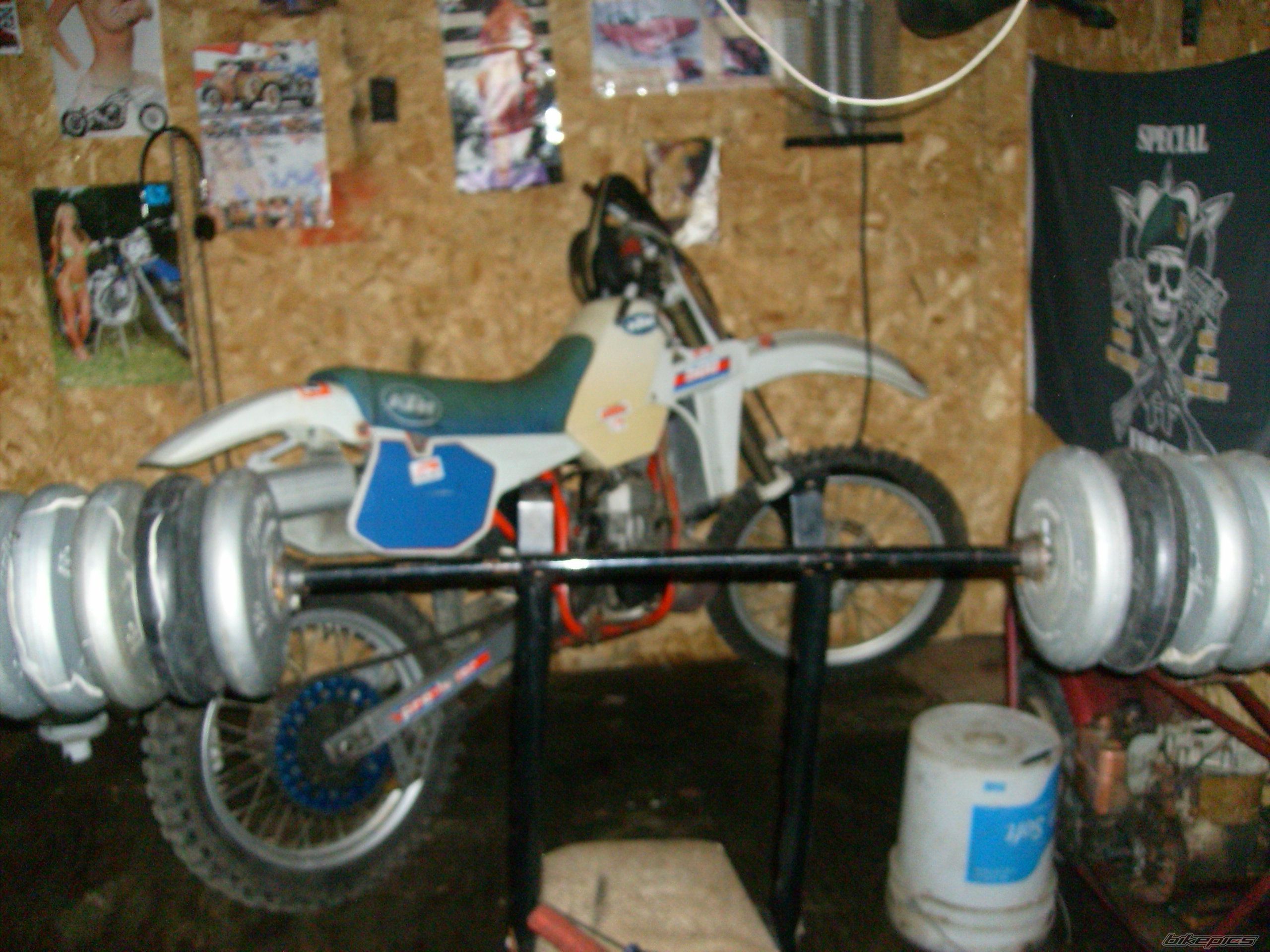 Photo 1468898