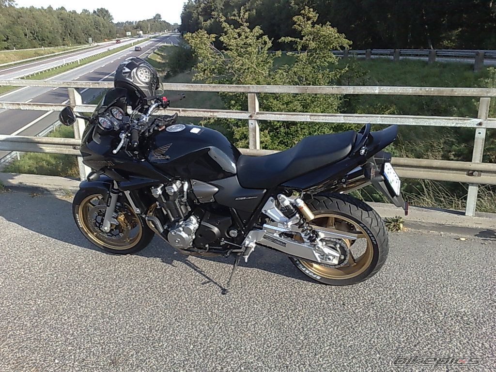 Photo 1469109