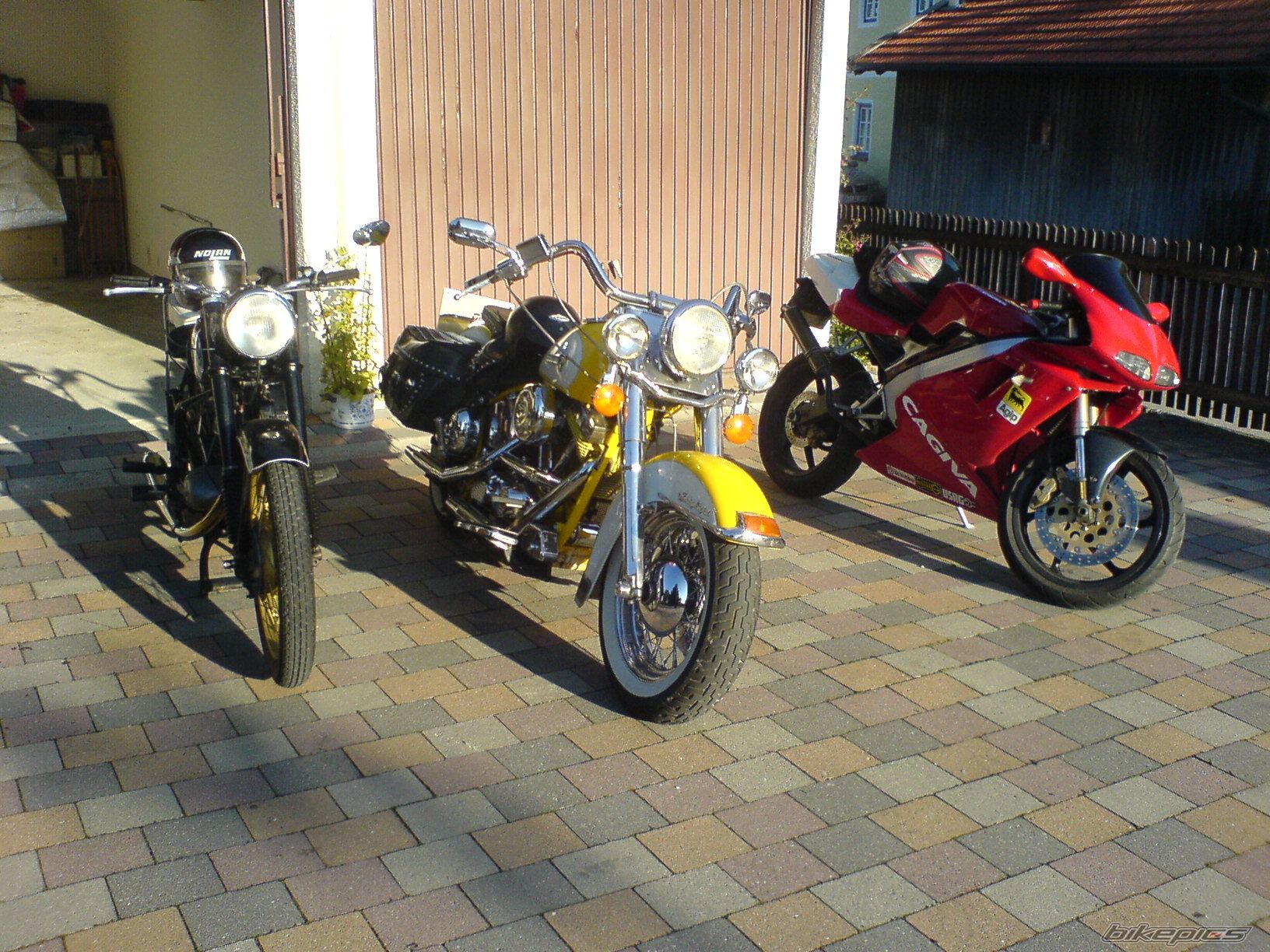 Bike Photo 1469148