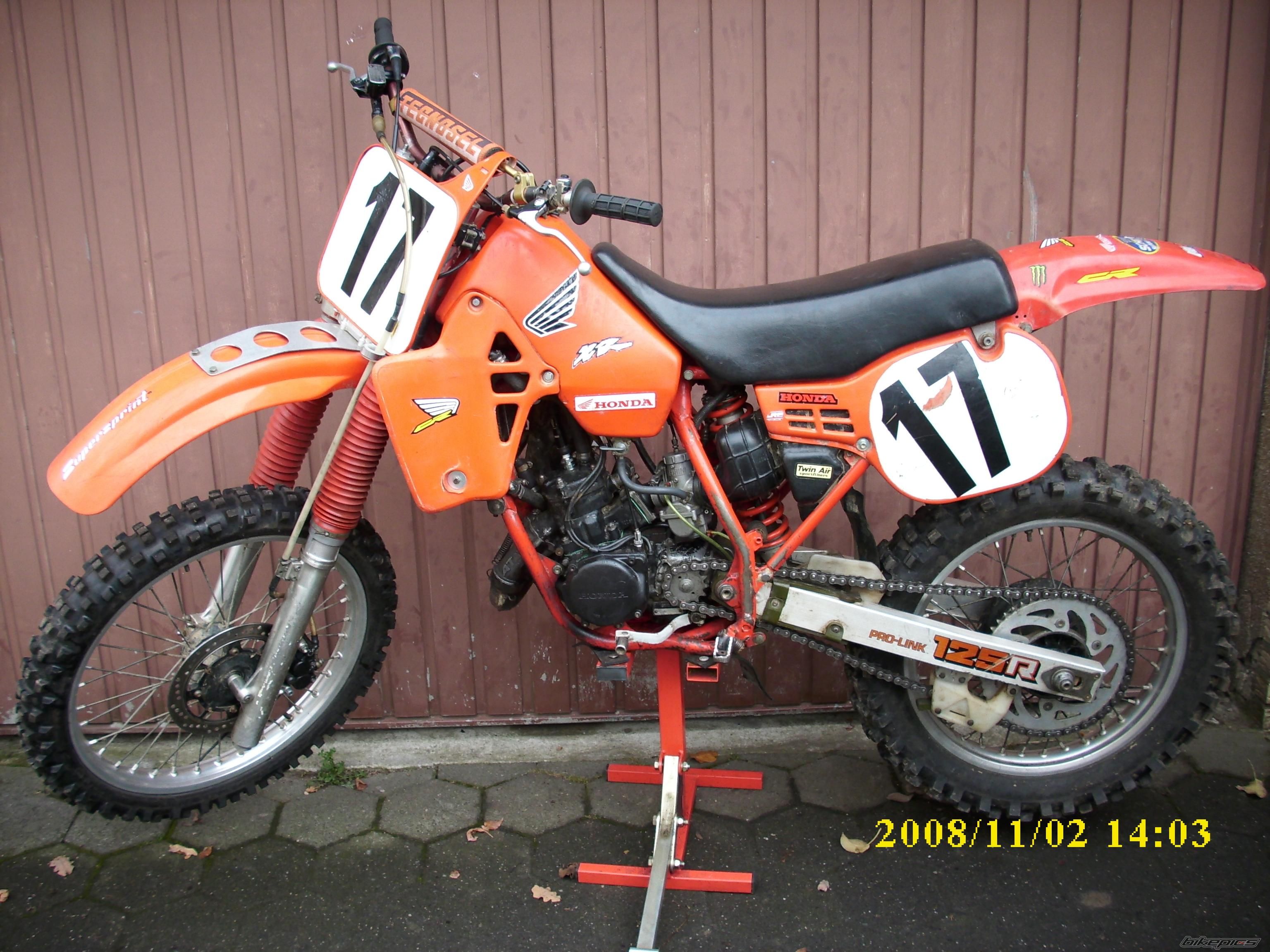 Photo 1469335