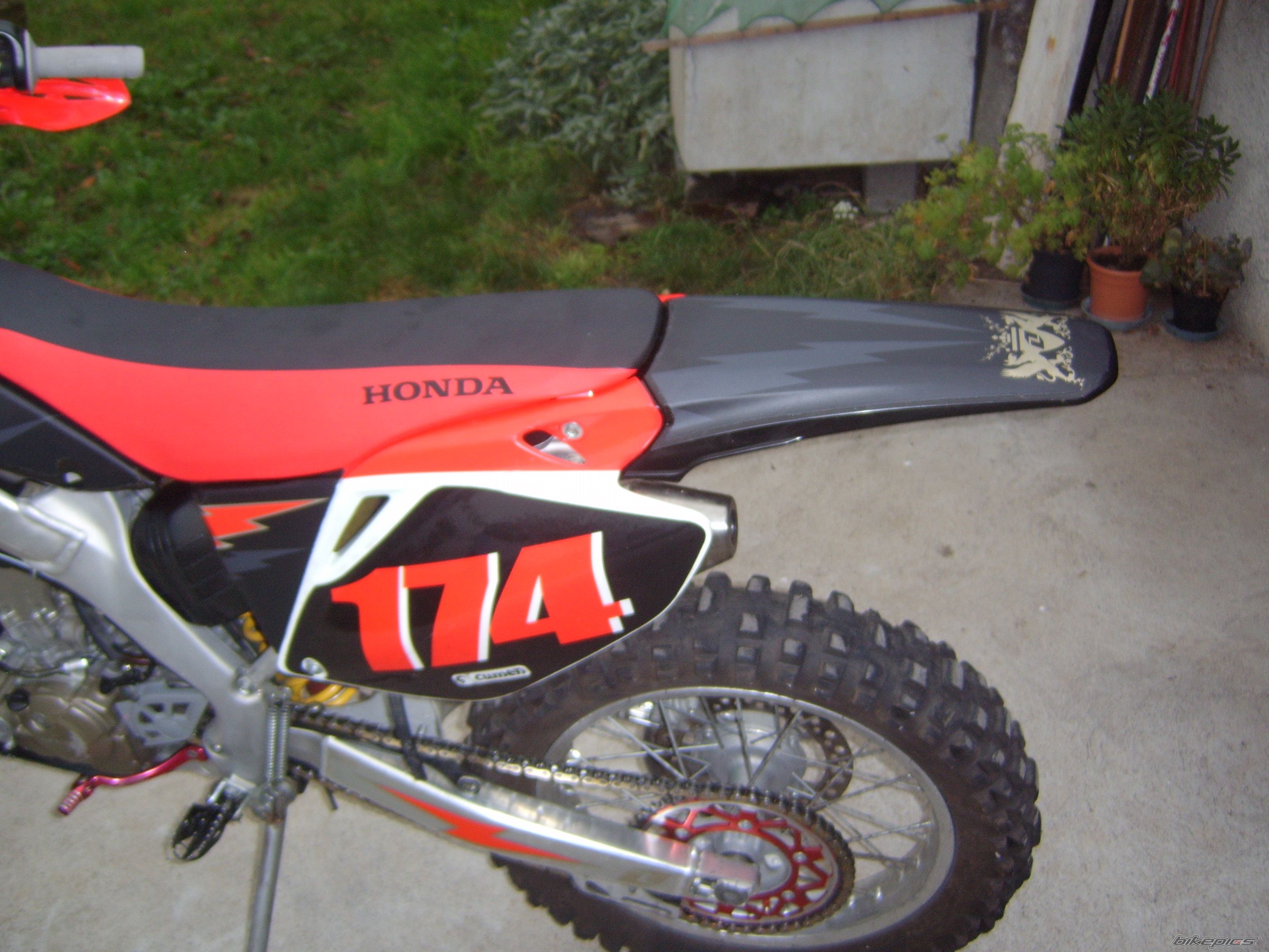 Photo 1469630