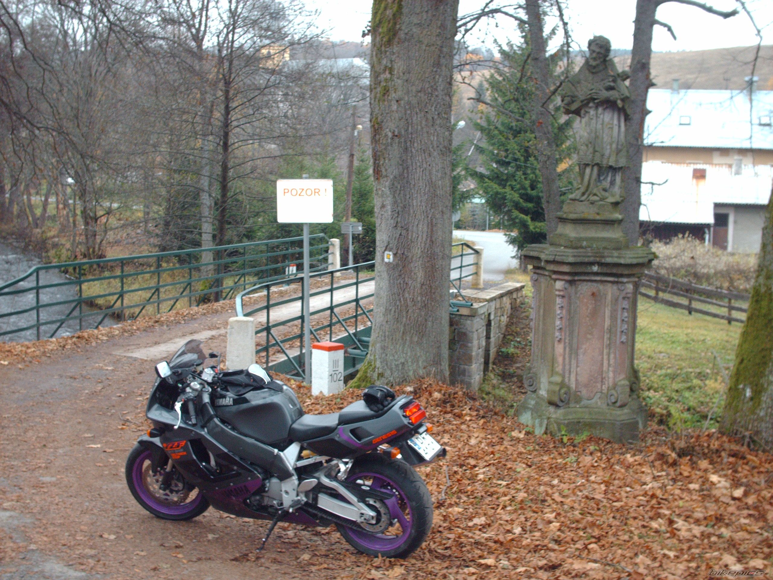 Photo 1469639