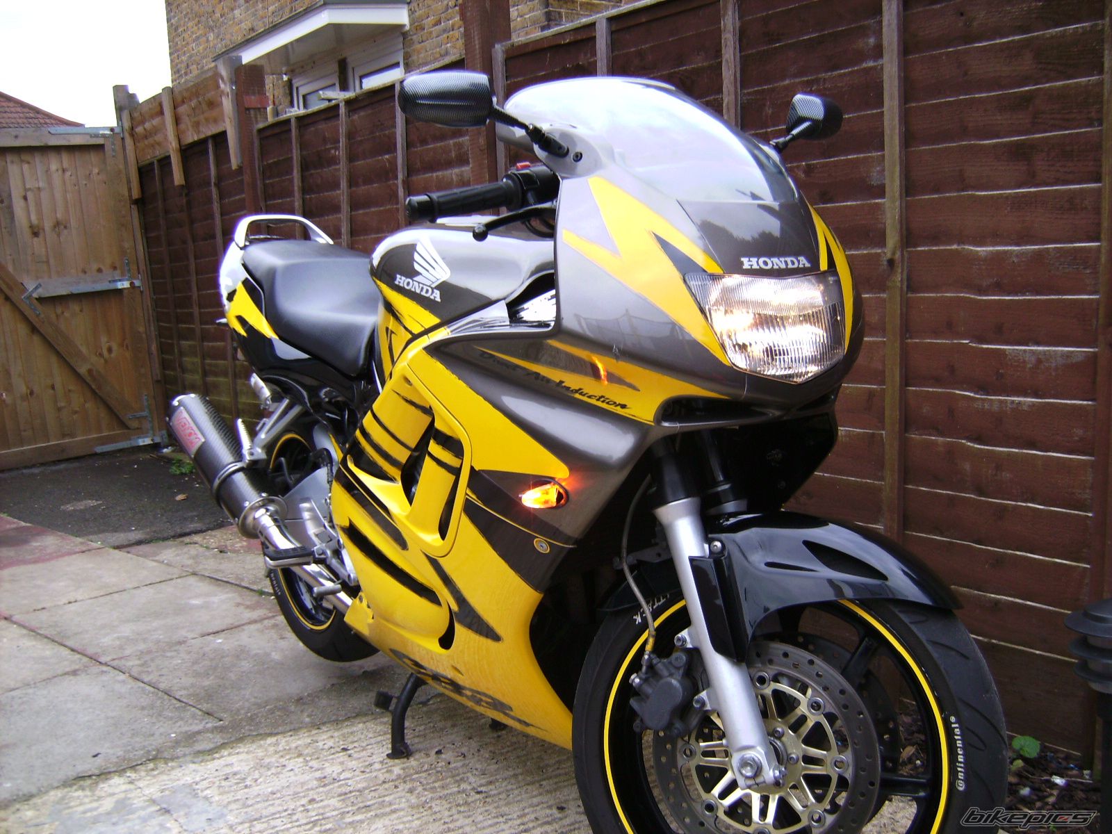Photo 1469715