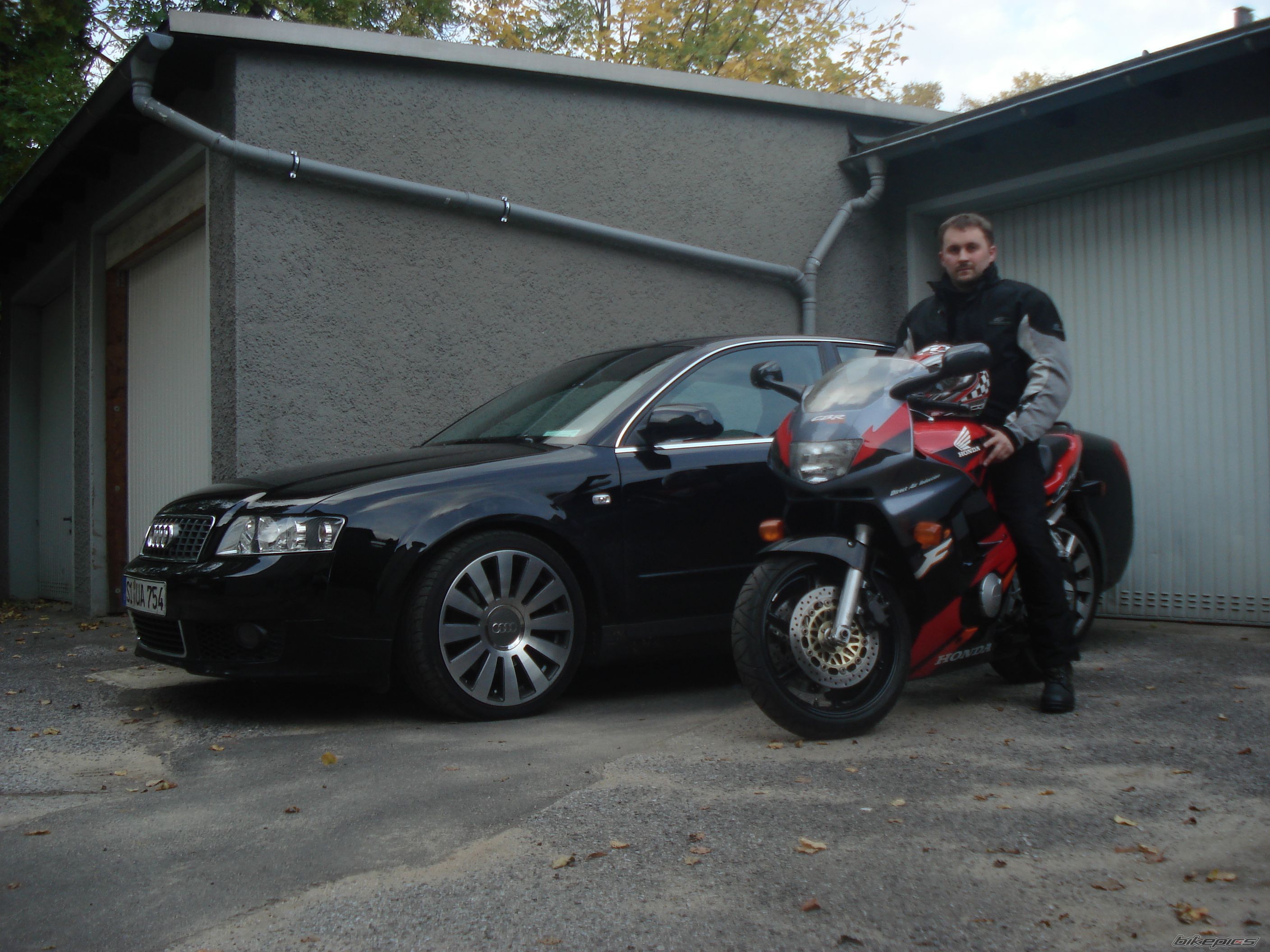 Photo 1469795