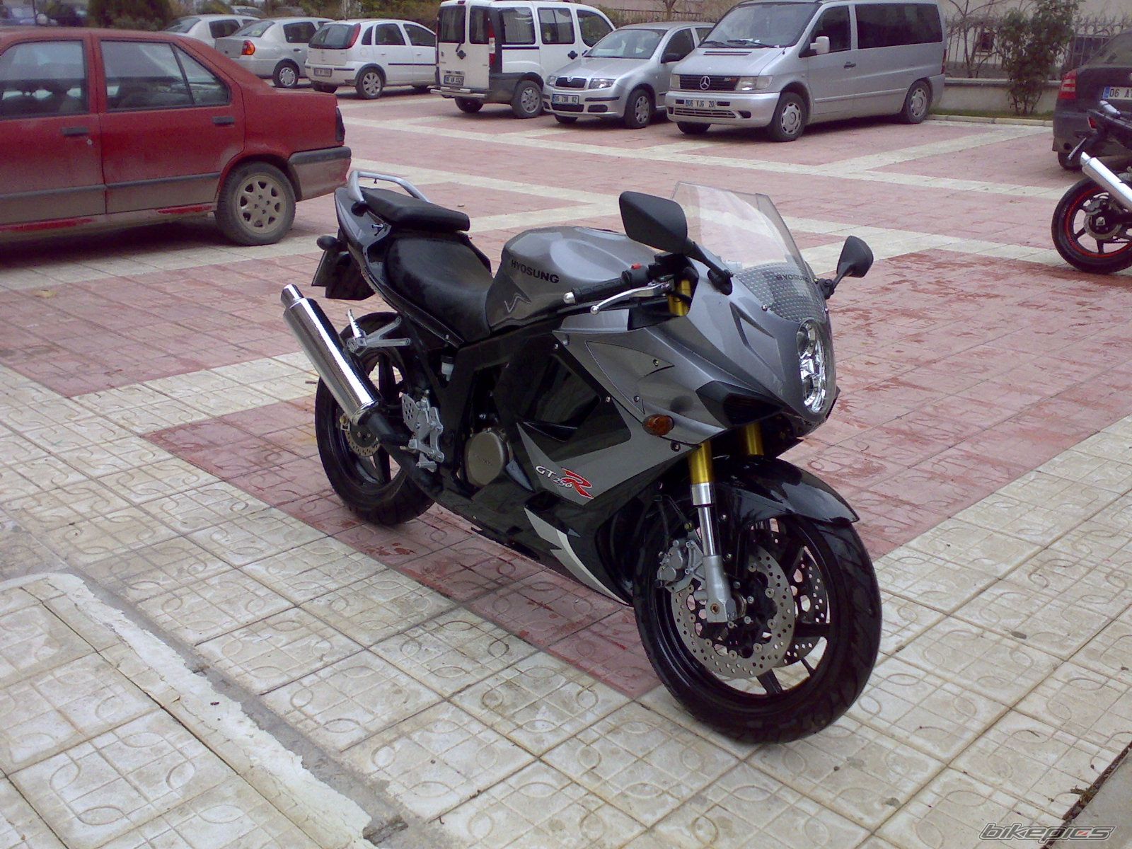 Photo 1469832