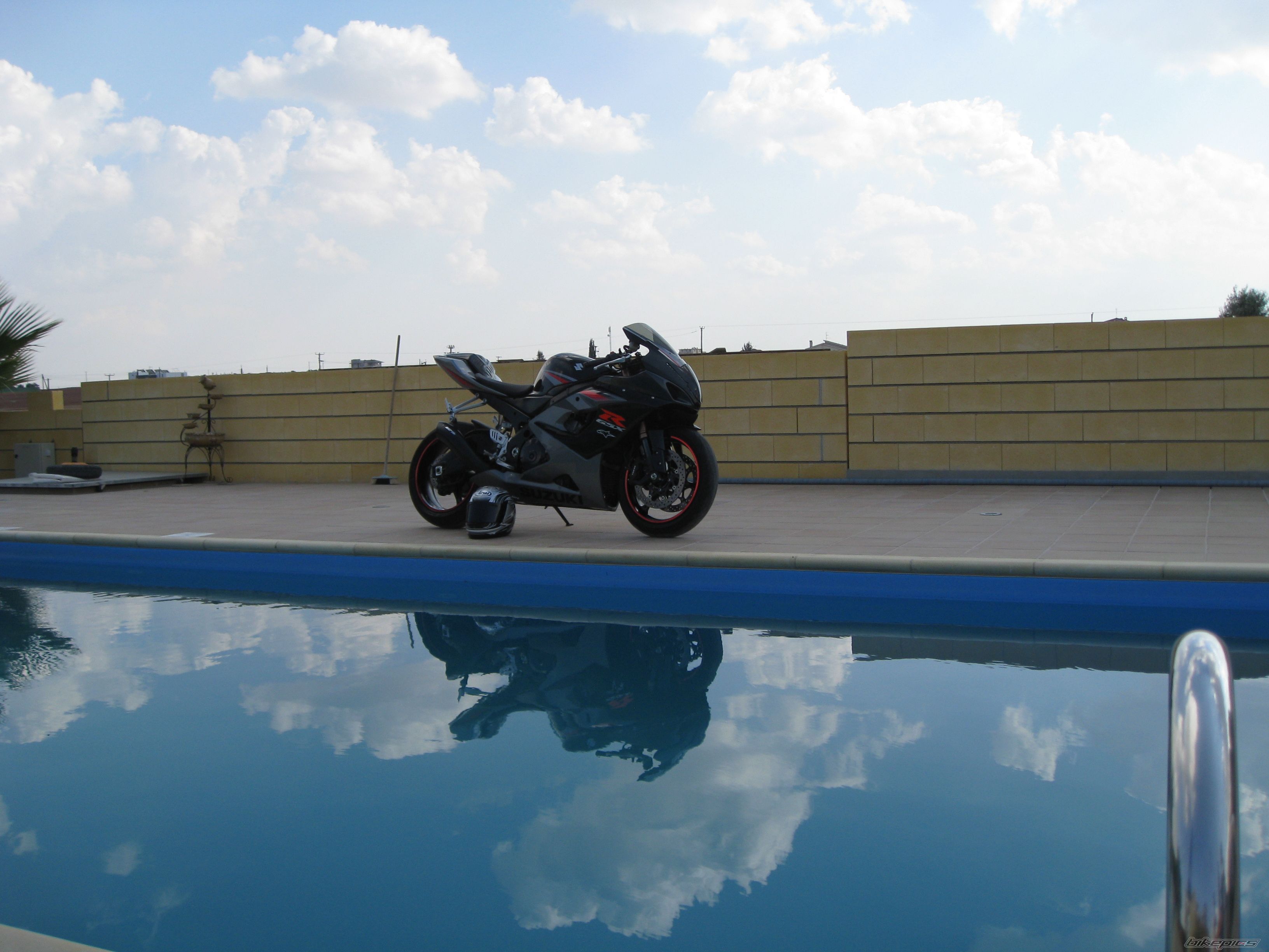 Bike Photo 1469835