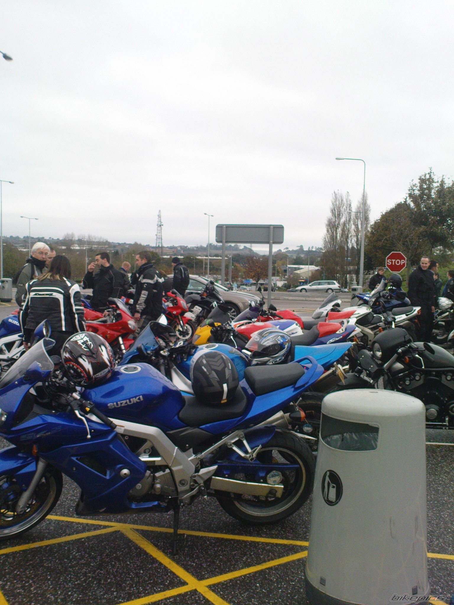 Photo 1469863
