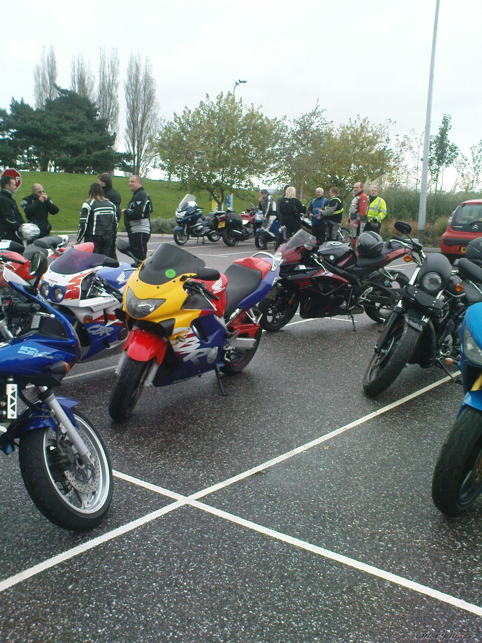 Photo 1469872