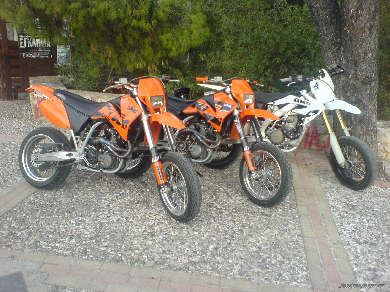 Photo 1470281