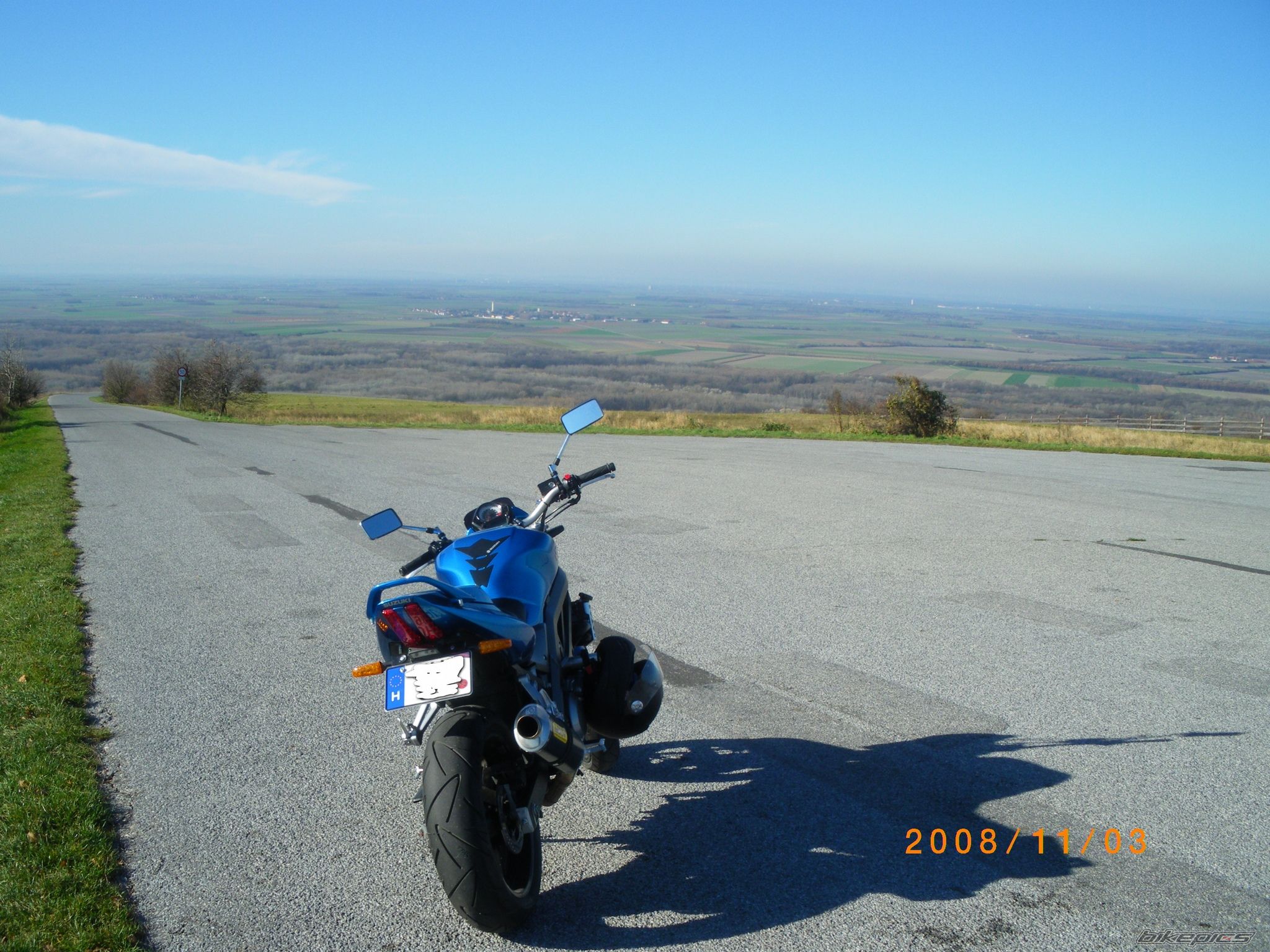 Photo 1470544