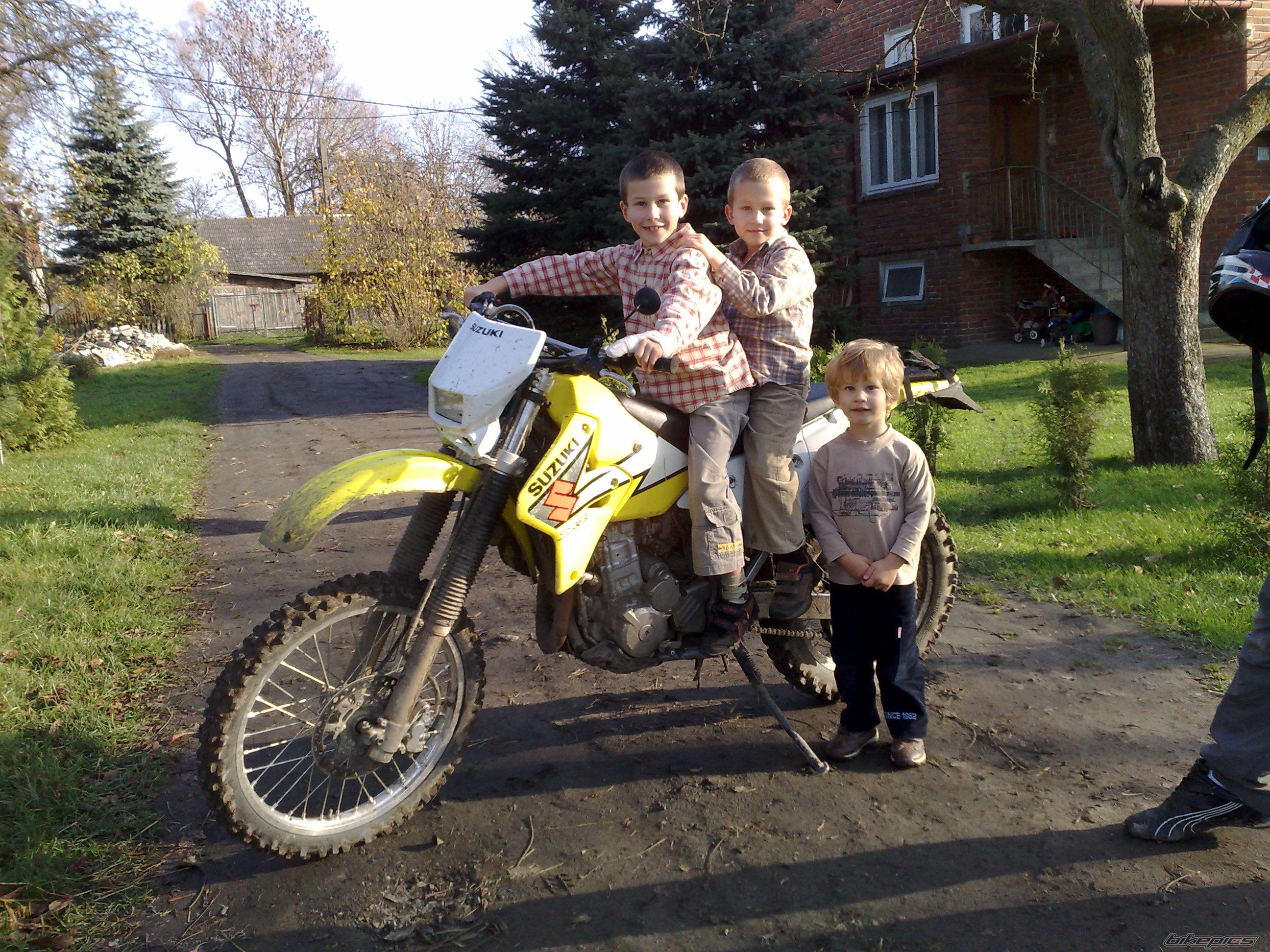 Photo 1470931
