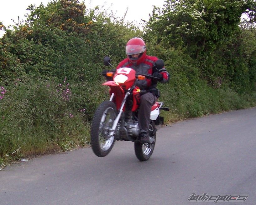 Photo 1470965