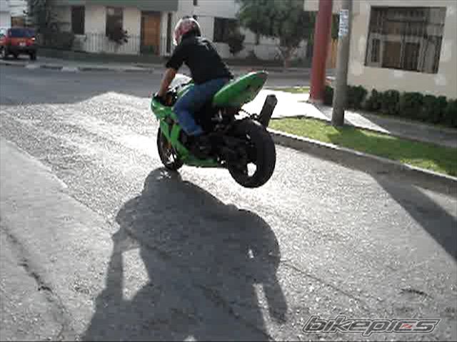 Photo 1471052