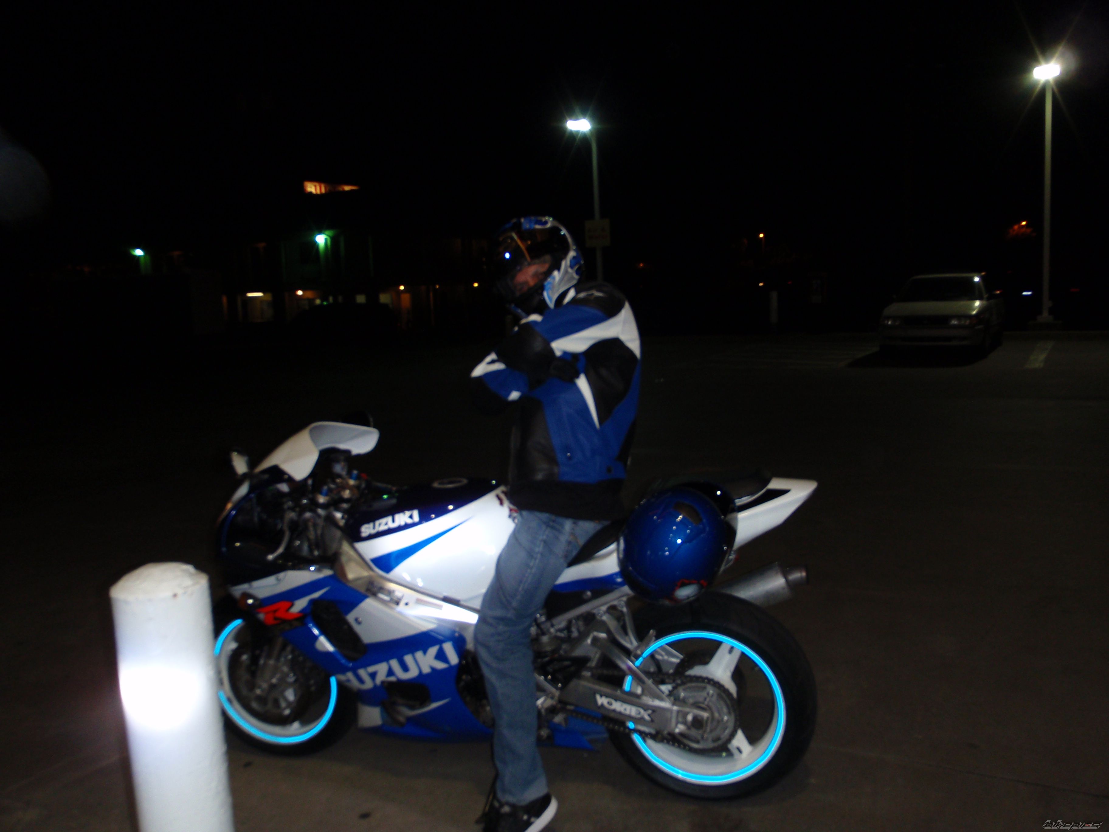 Photo 1471229
