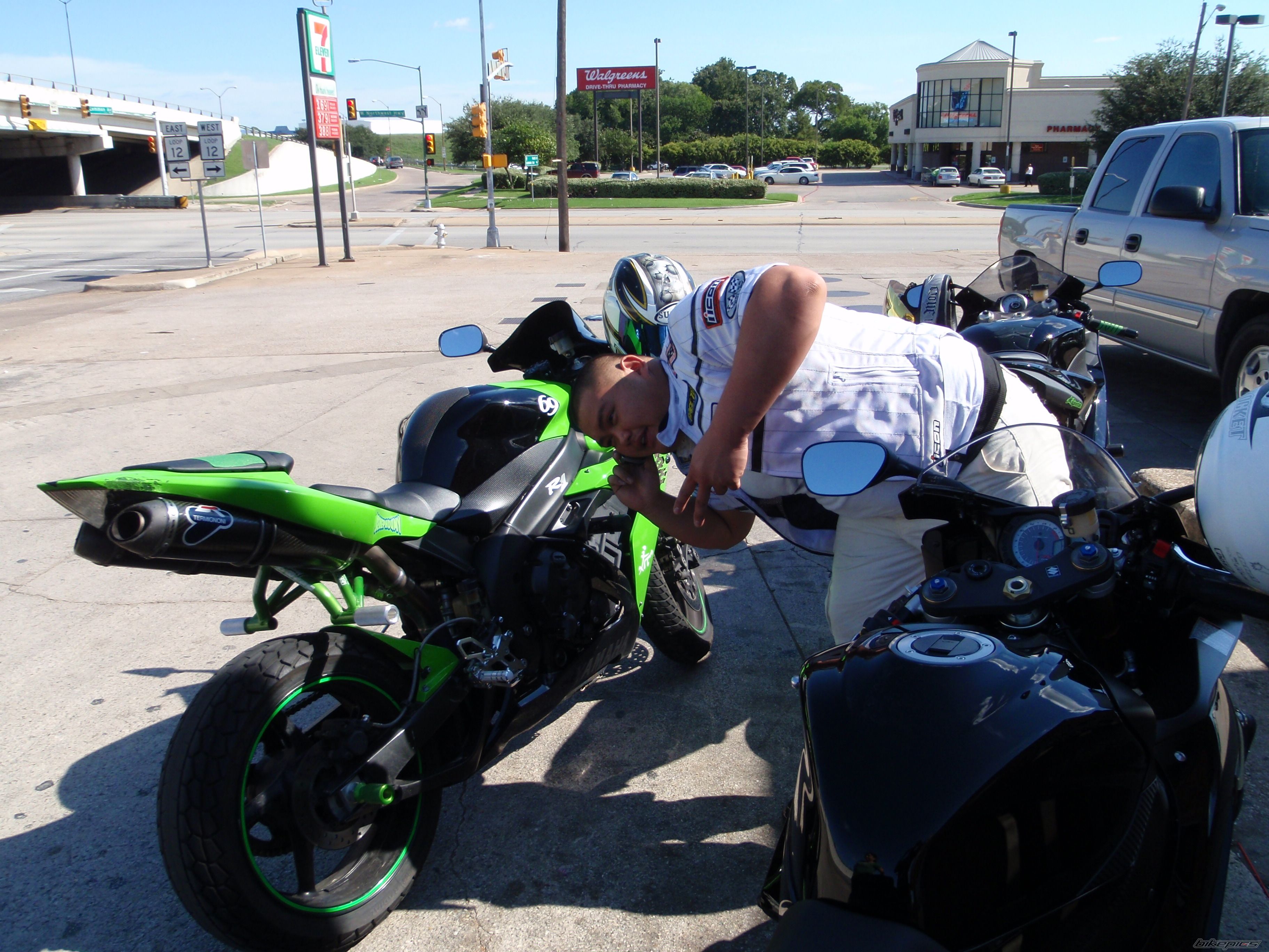 Photo 1471244