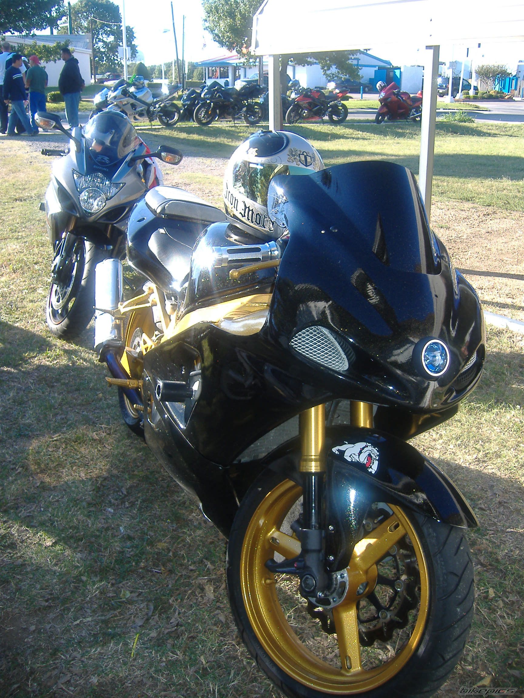 Photo 1471347