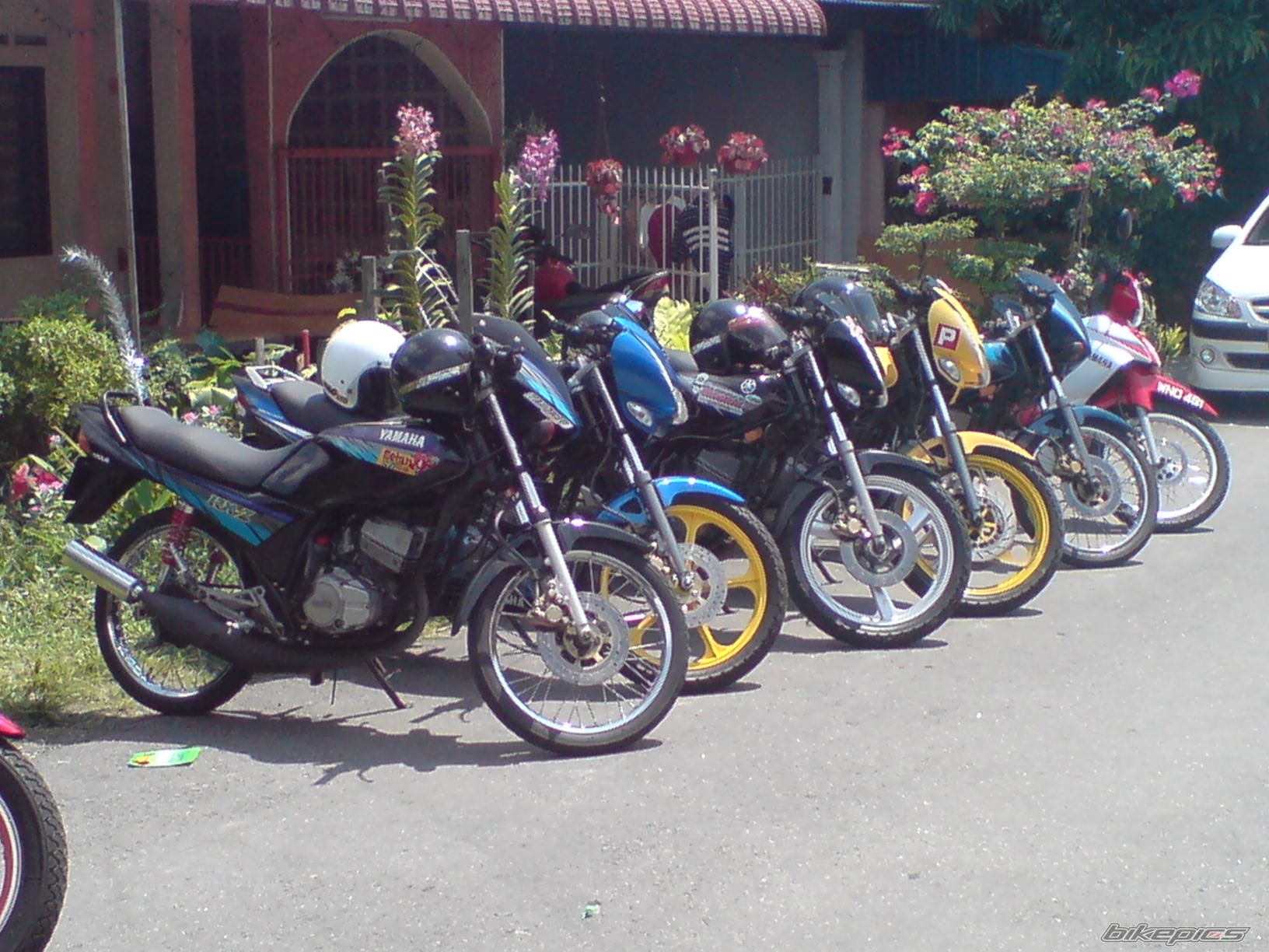 Photo 1471354