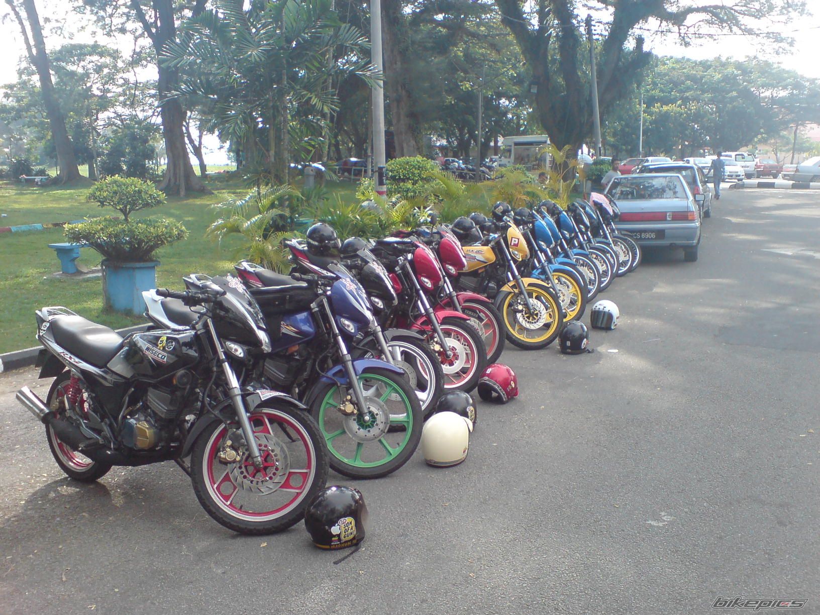 Photo 1471382