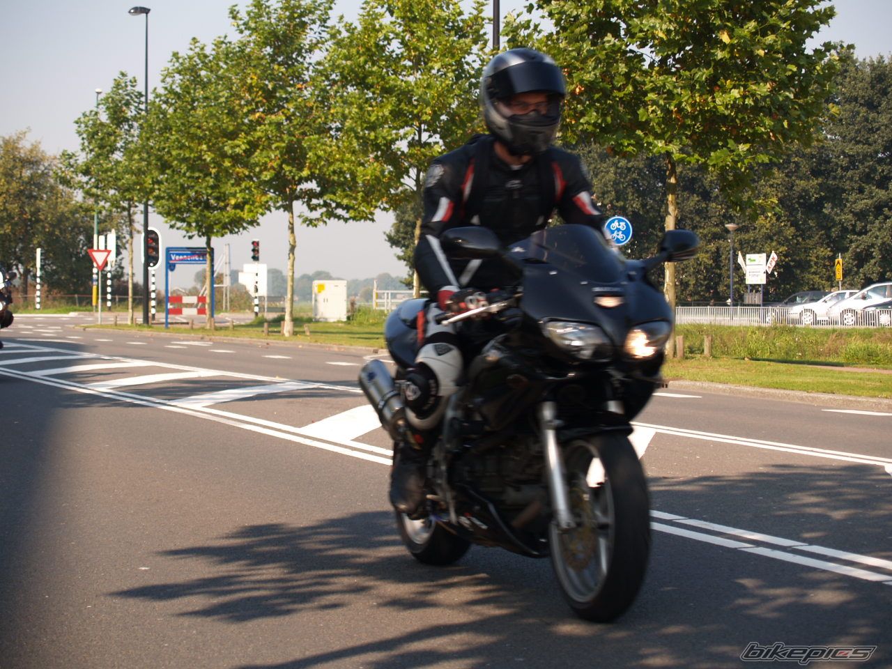 Bike Photo 1471536