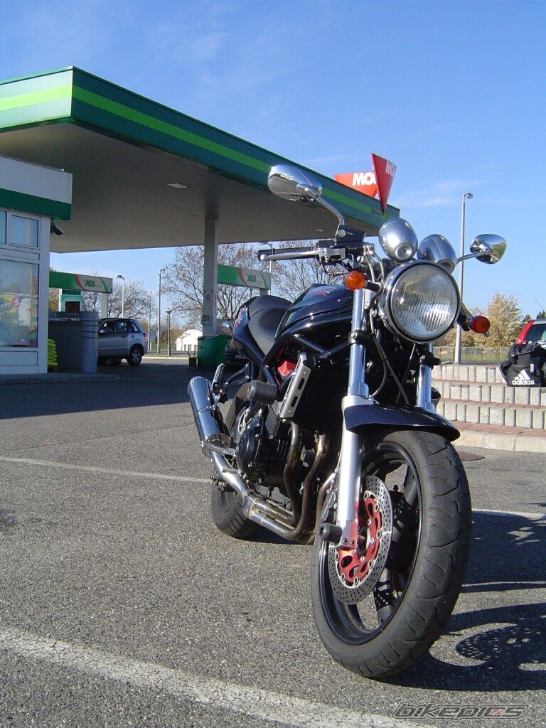 Photo 1471812