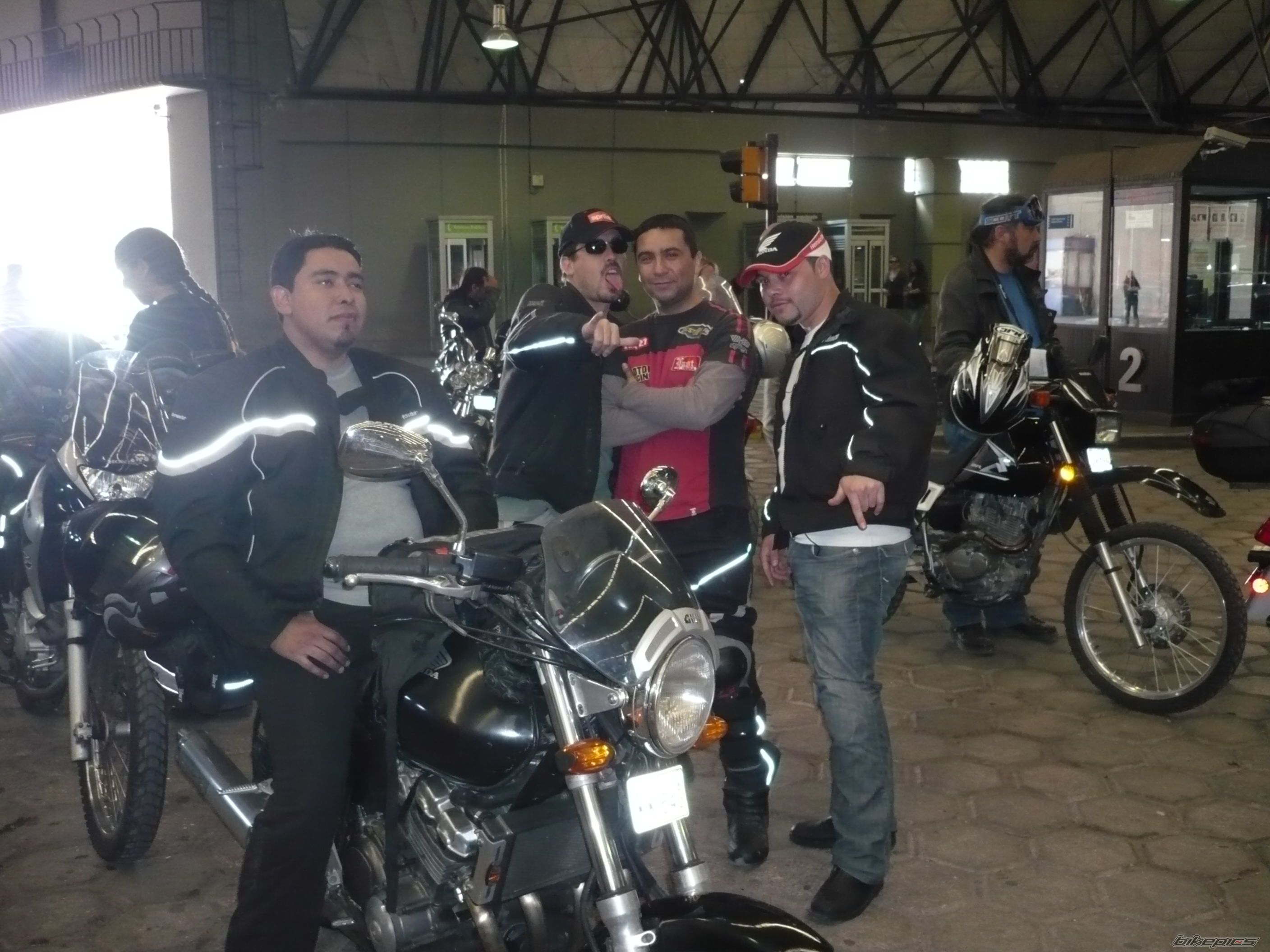 Photo 1471862