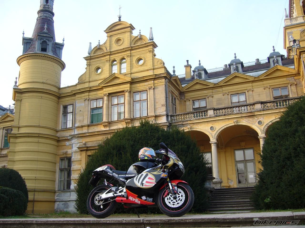 Bike Photo 1471910