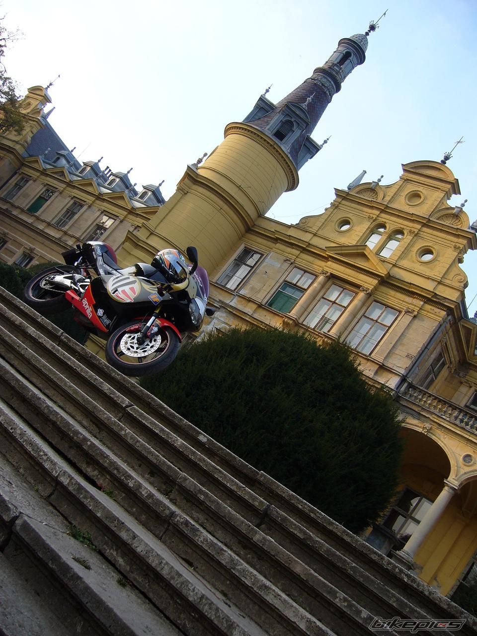 Bike Photo 1471913