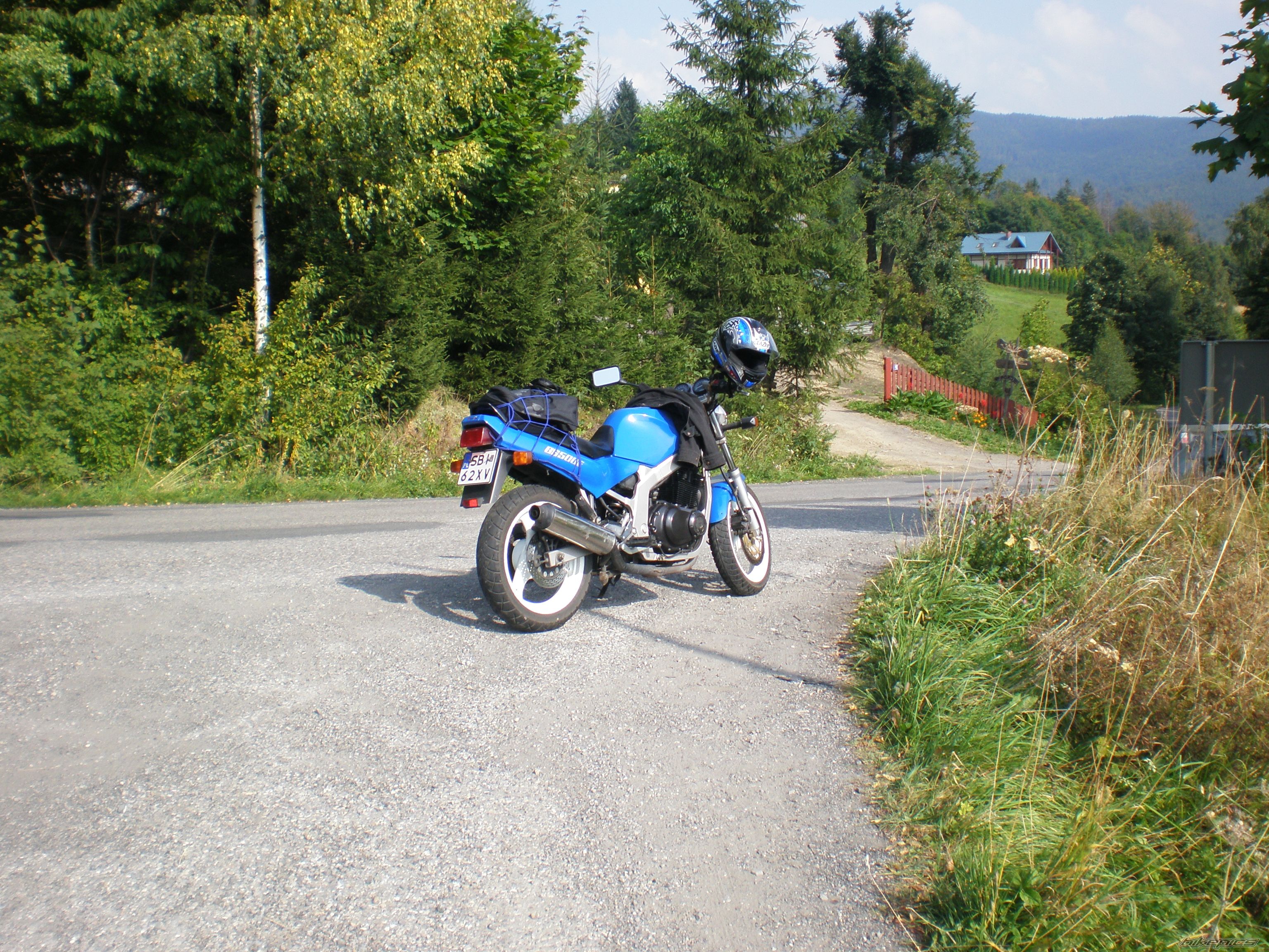 Photo 1472057