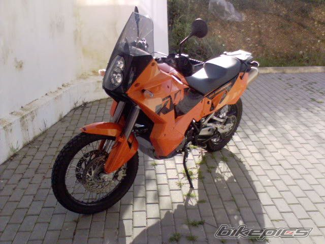 Photo 1472175