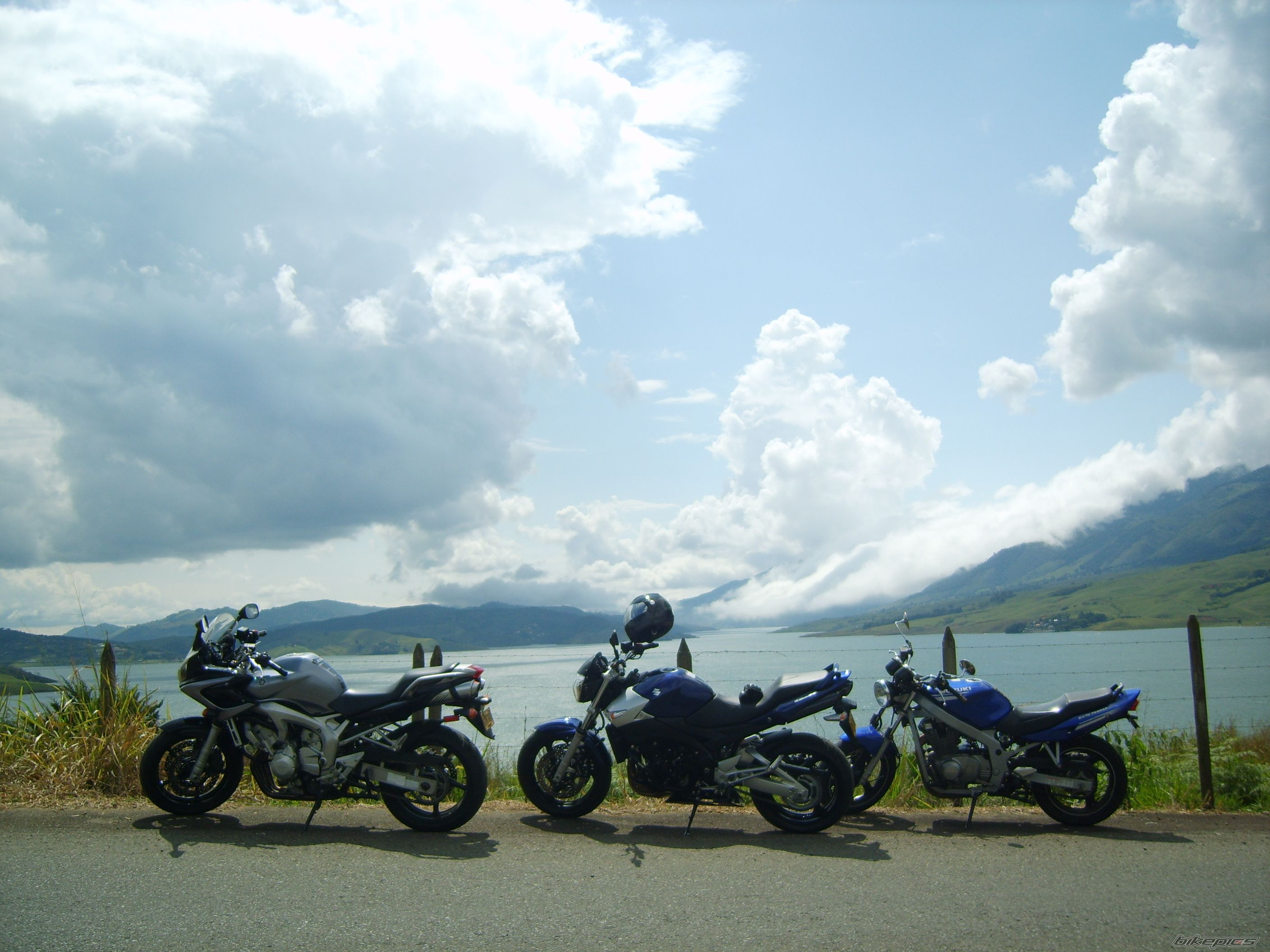 Photo 1472222